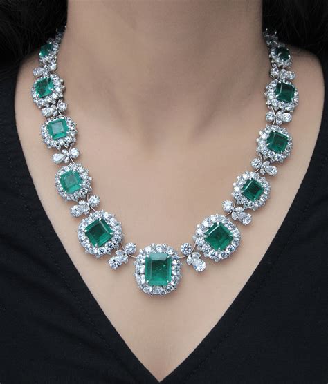 Bulgari Rome Elizabeth Taylor Style Colombian Emerald Diamond Necklace ...