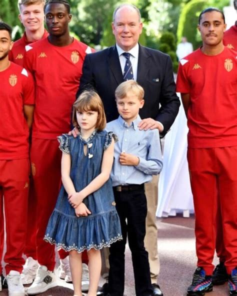 Prince Albert and his children received the A.S. Monaco U18s football ...