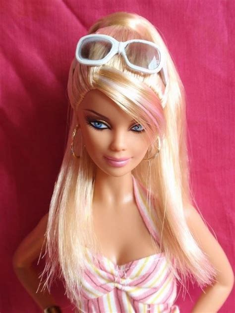 Barbie Doll Hairstyles for Long Hair Do in 2020 Step by Step at Home ...