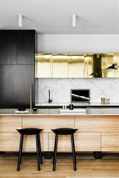 26 Beautiful Glam Kitchen Design Ideas To Try - DigsDigs