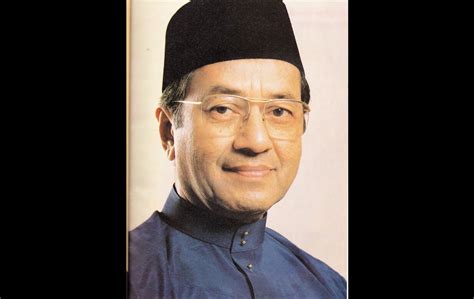 Tun M | Perdana Menteri Malaysia | Foto | Astro Awani