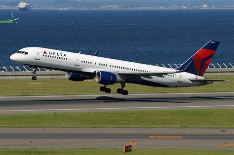 Boeing Is No Longer The Only Player To Replace Delta's Aging 757s And ...