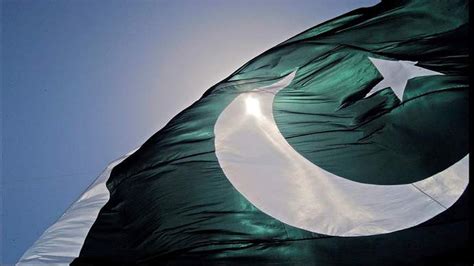 Beautiful HD Wallpapers of Pakistani Flag - etc FN | Pakistan flag ...