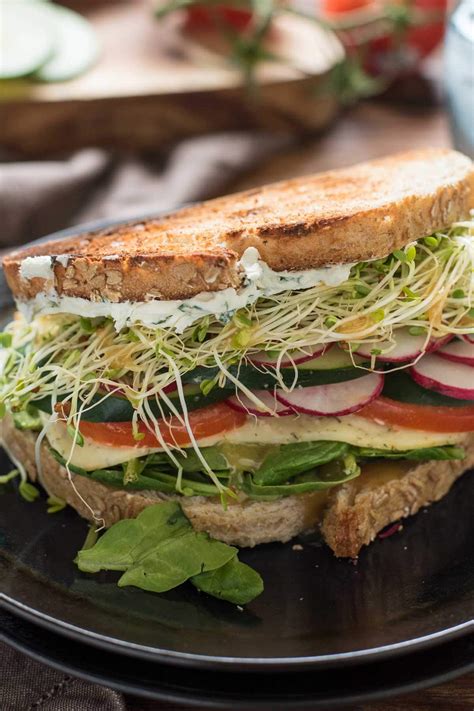 The Best Veggie Sandwiches with Herbed Cream Cheese | NeighborFood