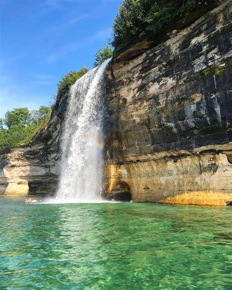 The Top 7 Waterfalls near Munising, MI | Pictured Rocks : Pictured ...