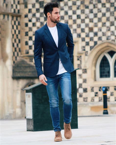 Smart Casual Dress Code For Men: Ultimate Style Guide