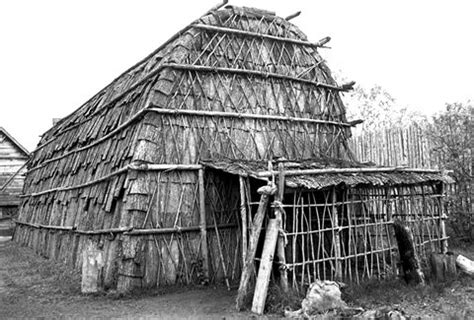 Longhouse | The Canadian Encyclopedia