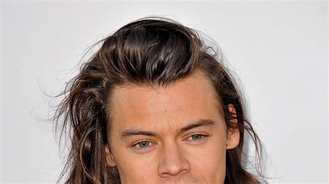 Harry Styles Long Hair - Harry Styles Short Hair Photo Is Totally ...