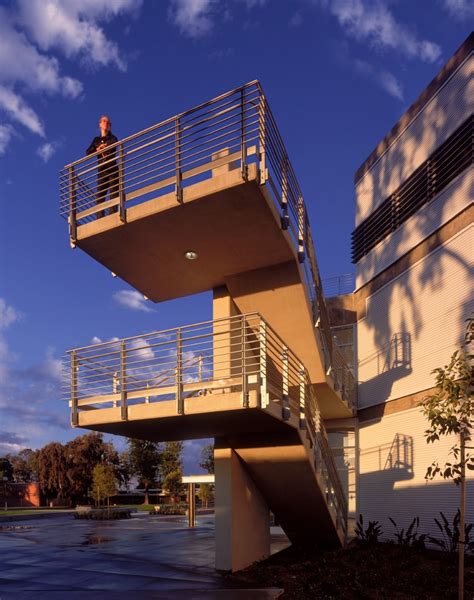 Orange Coast College Art Center | EYRC Architects