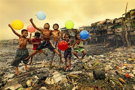 Children in Tondo | International Photo Awards