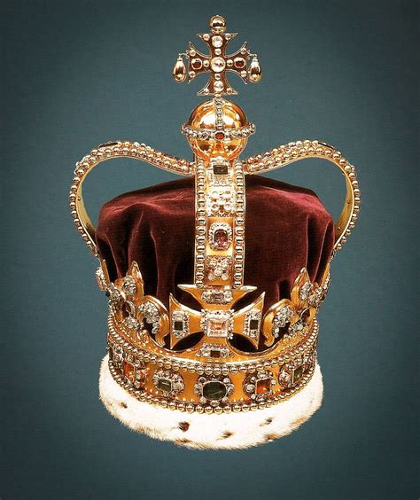 St. Edward's Crown at The Crown Jewels - Tower of London | British ...