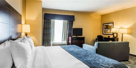 Comfort Suites Pell City (Pell City, AL): What to Know BEFORE You Bring ...