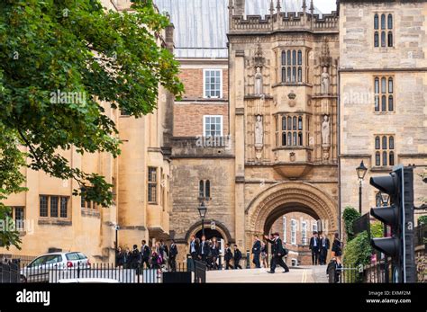 Bristol cathedral school hi-res stock photography and images - Alamy