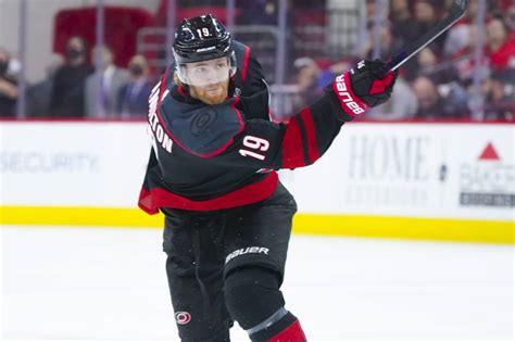 It's Official! Dougie Hamilton Signs Long-Term With The Devils - NHL ...