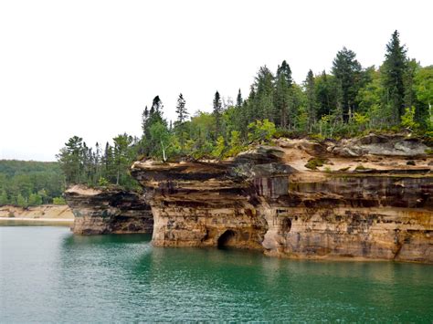 Munising - Lake Superior Circle Tour