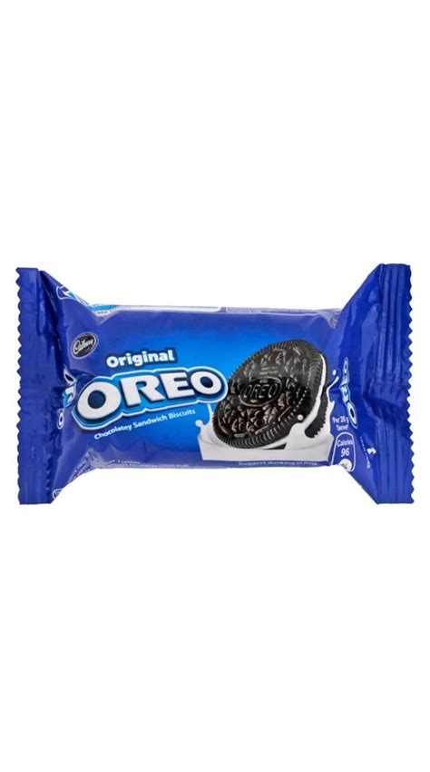 Cadbury Oreo Original Chocolatey Sandwich Biscuits, 50g Pack