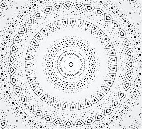 Minimal Mudcloth Boho Mandala Wallpaper | Happywall