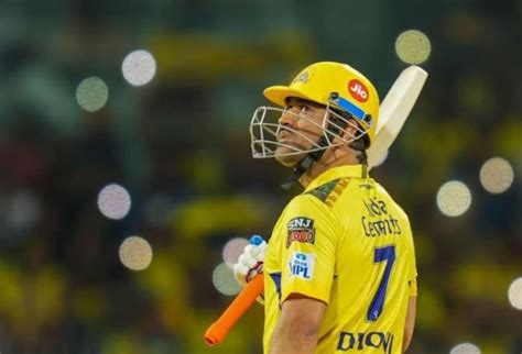 MS Dhoni Will Take Medical Advice For Knee Injury And Decide: CSK CEO ...