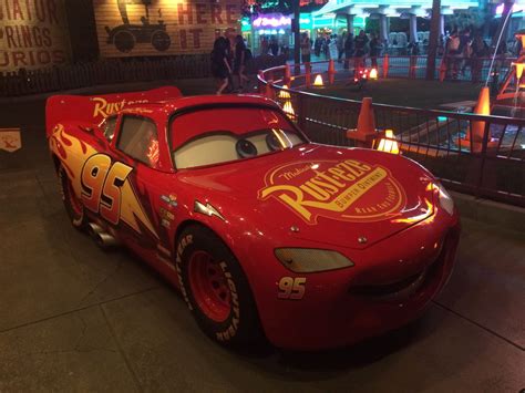 28 Best Lightning McQueen Quotes To Fuel Your Inner Racer 2024