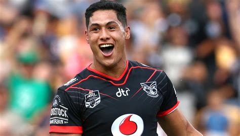 NRL: Roger Tuivasa-Sheck still on baby duty, named for Warriors | Newshub