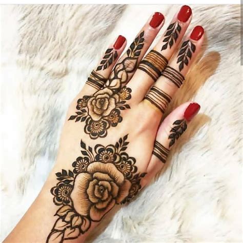 Tasmim Blog: Simple Rose Mehndi Designs For Hands