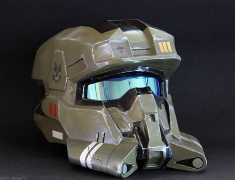 Home made Halo helmet. Halo Cosplay, Cosplay Armor, Halo Armor, Sci-fi ...