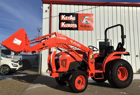 Kubota L3901 Tractor with L525 loader -37.5 HP with 66" bucket - Cline Agro