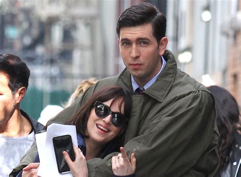 Dakota Johnson Cuddles Up to Nicholas Braun in ‘How to Be Single’ Scene ...