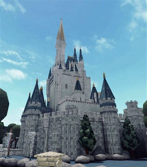 bloxburg Disney castle (side?) | House design photos, Castle layout ...