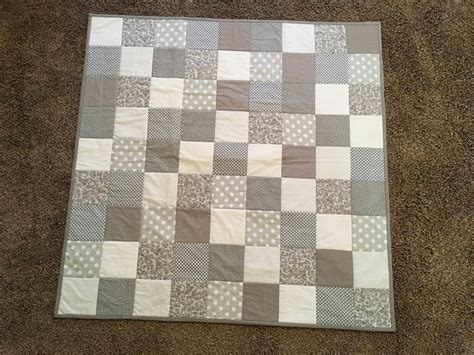 Gray and White Quilt image 1 | Quilts, White quilt, Grey quilt