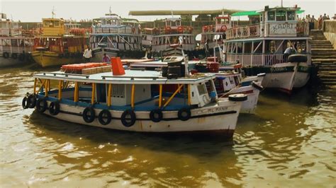 Boating at Gateway of India, Mumbai - YouTube