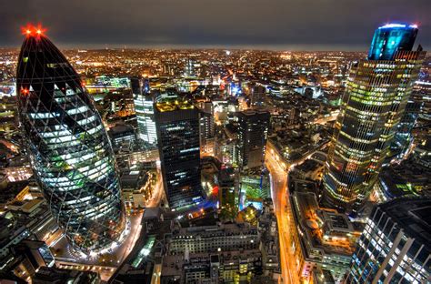 London City At Night | WeNeedFun