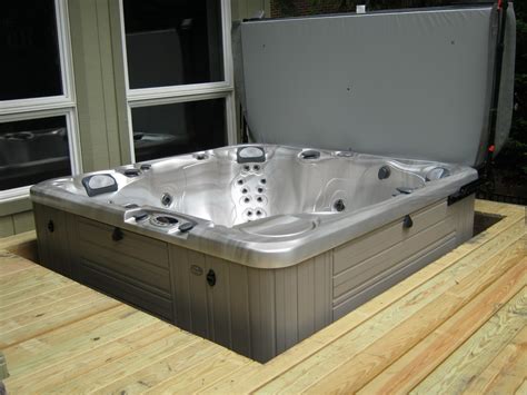 Atlantic Spas and Billiards: New Hot Tub Installation Ideas