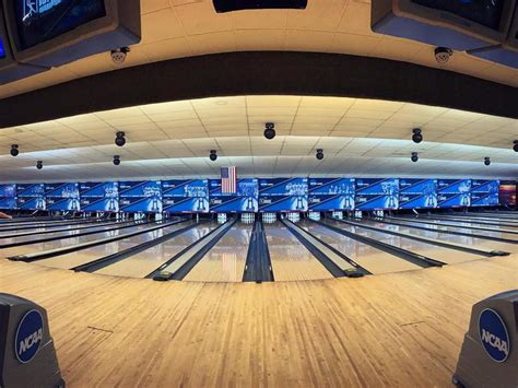 Greatest Bowling Alleys in America | Stadium Talk