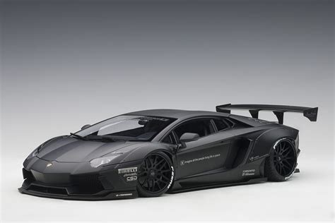 Lamborghini Aventador Matte Black