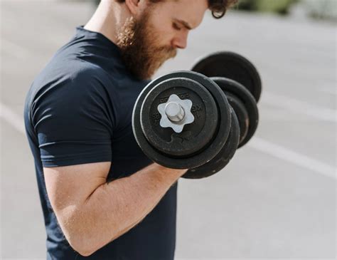 Reverse Curls vs. Hammer Curls vs. Regular Curls: All You Need to Know ...