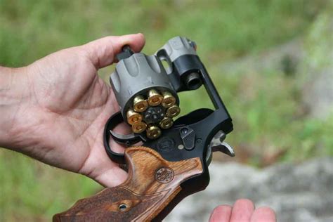 357 Smith And Wesson Snub Nose Revolver