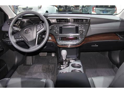 2015 Toyota Avalon: 45 Interior Photos | U.S. News