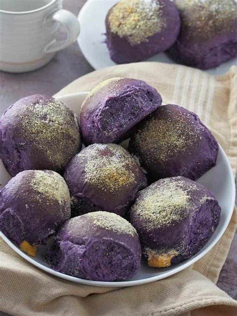 Soft and Fluffy Ube Cheese Pandesal - Kawaling Pinoy