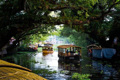 World Tourism Day: 10 romantic places in India to propose in style