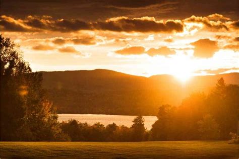 Stunning Lakes in New Hampshire to Add to Your Bucket List