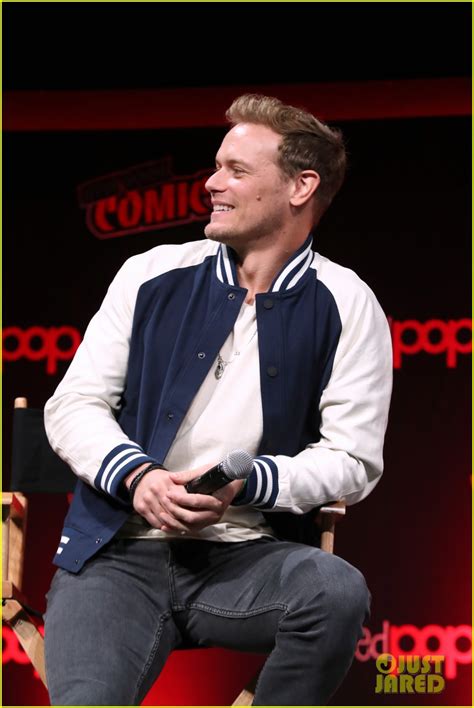 Sam Heughan Promotes 'Outlander' Season Six at New York Comic-Con 2021 ...