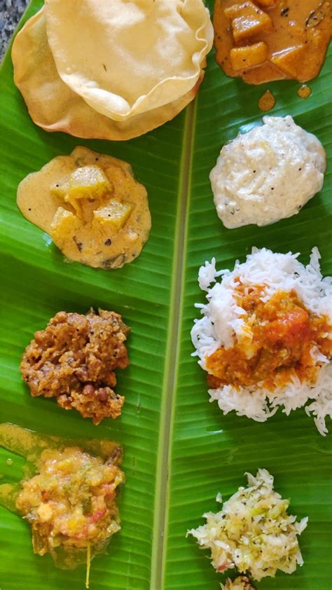 Onam Sadhya 2021 Dishes List: 26 Items and Their Names in the Kerala ...