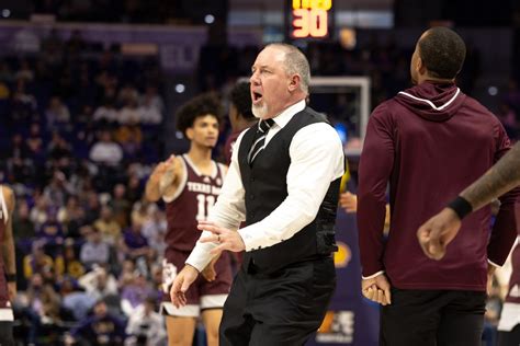 Texas A&M Aggies Beat Georgia Bulldogs 70-56 Behind 20 from Radford ...