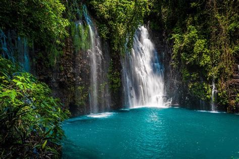 Tingao Falls, Philipines | Cascadas, Lugares increibles, La laguna azul