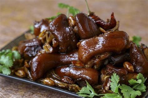 Chinese braised pig's feet recipe - worth the effort | Recipe | Pig ...