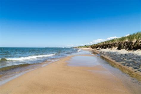 Best Beaches On Lake Michigan To Visit On Your Travels