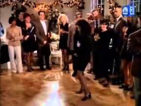 Seinfeld The Elaine Dance - YouTube