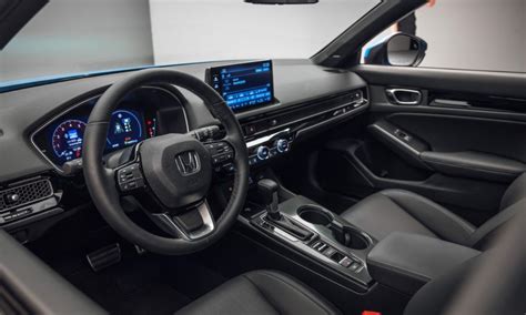 2025 Honda Civic Hatchback Interior - Zea Lillis