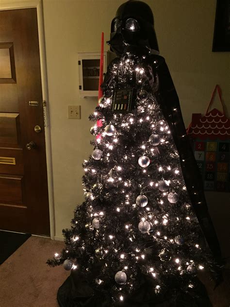 Darth Vader Christmas tree | Star wars christmas tree, Darth vader ...